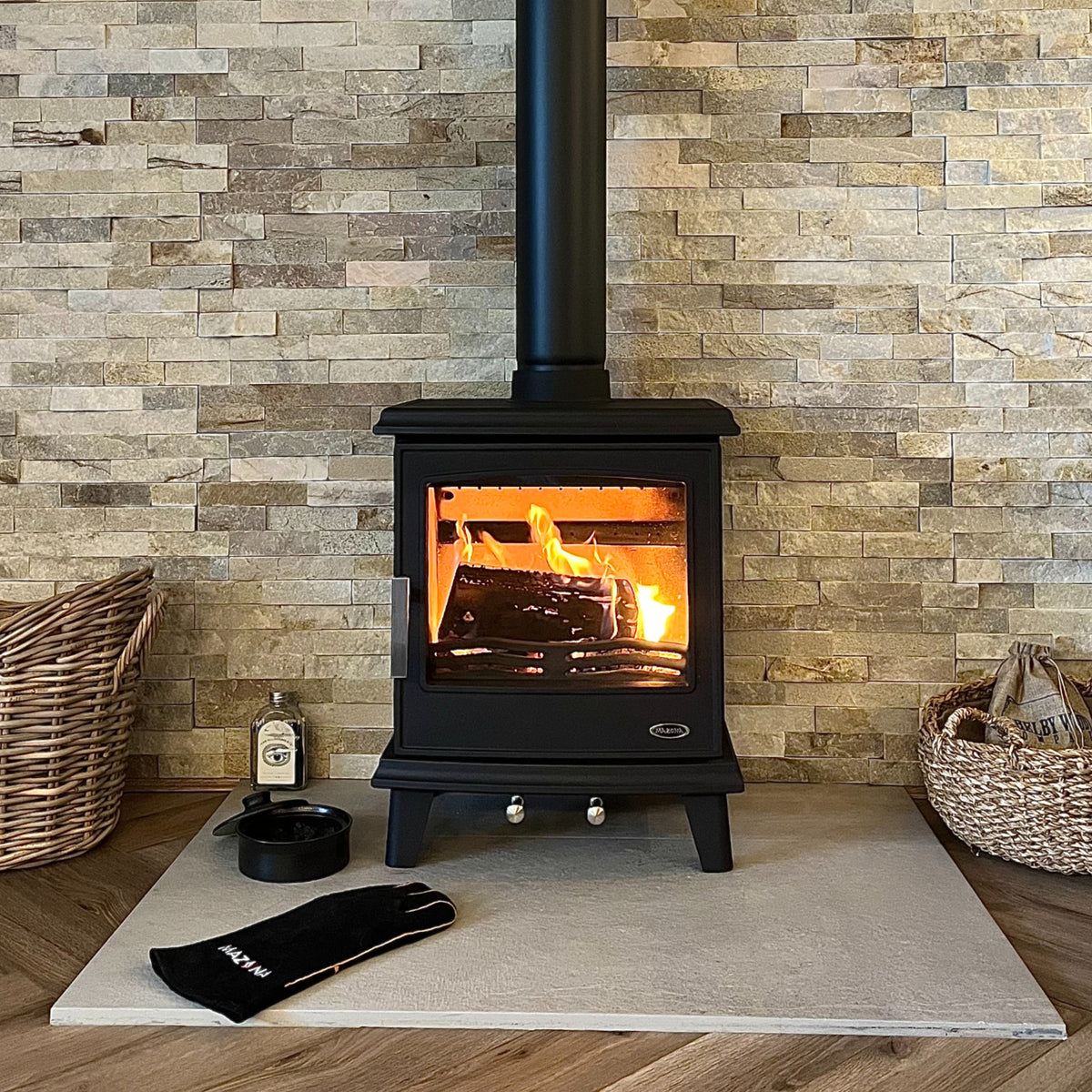 Mazona Westport stove detail